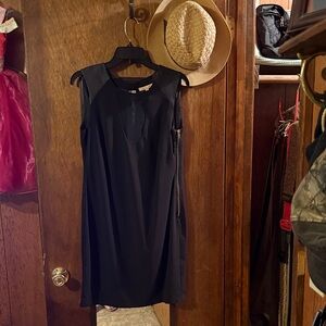 Gibson Latimer beautiful dressy sleeveless black dress